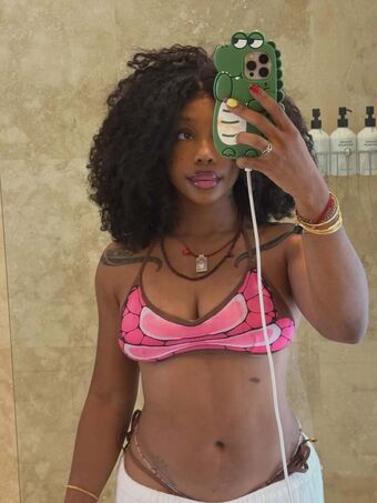 SZA Naakte Lekken OnlyFans Foto 151