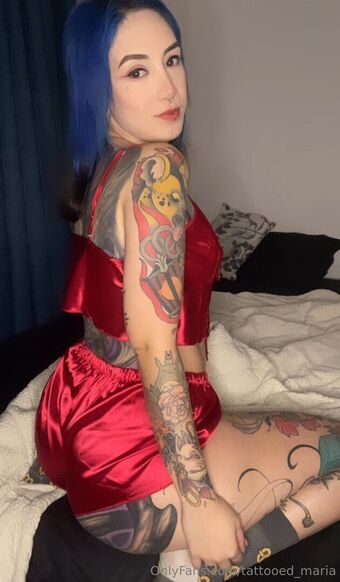 tattooed_maria Naakte Lekken OnlyFans Foto 34
