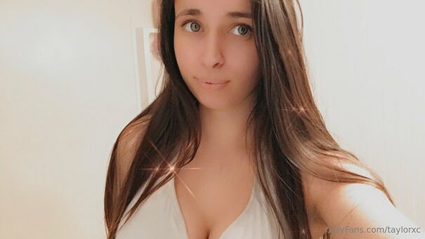 taylorxc Naakte Lekken OnlyFans Foto 7