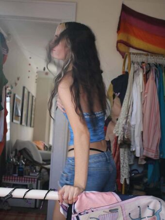 tesisnotreal Naakte Lekken OnlyFans Foto 18