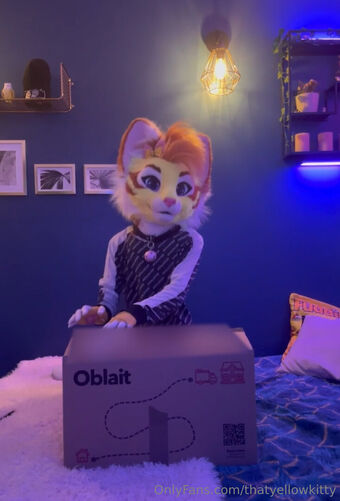 thatyellowkitty Naakte Lekken OnlyFans Foto 89