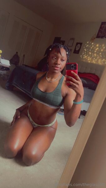 thegiascott Naakte Lekken OnlyFans Foto 17