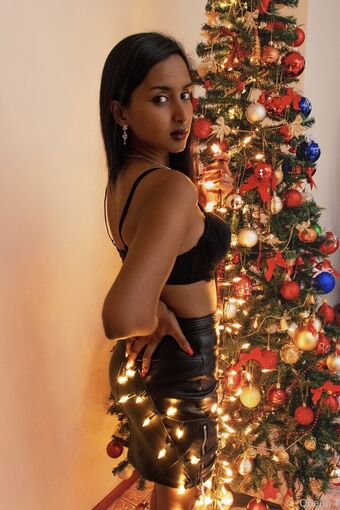 thequeentrish Naakte Lekken OnlyFans Foto 24