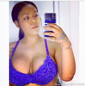 therealsgreyy Naakte Lekken OnlyFans Foto 5