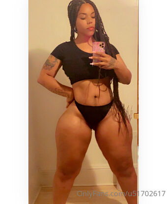 therealsgreyy Naakte Lekken OnlyFans Foto 11