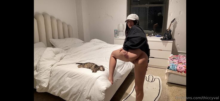 ThiccyVal Naakte Lekken OnlyFans Foto 21