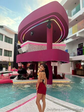Tiny Alina Naakte Lekken OnlyFans Foto 42