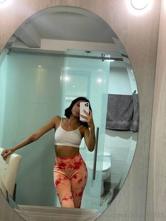 tinytiana03 Naakte Lekken OnlyFans Foto 6