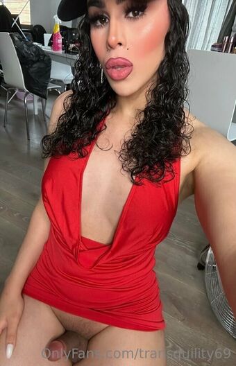 transquility69 Naakte Lekken OnlyFans Foto 18