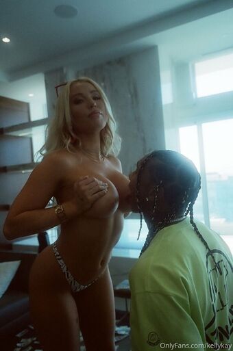 Tyga Naakte Lekken OnlyFans Foto 24