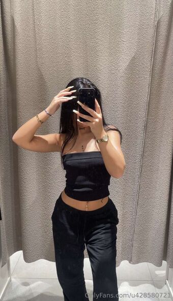 u428580721 Naakte Lekken OnlyFans Foto 3