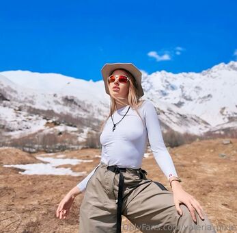 valeria_pixie Naakte Lekken OnlyFans Foto 17