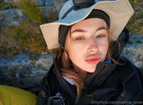 valeria_pixie Naakte Lekken OnlyFans Foto 20