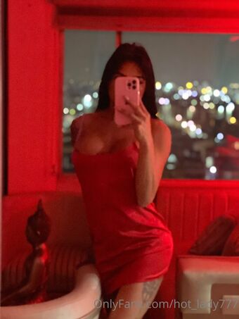valeriaremintons Naakte Lekken OnlyFans Foto 16