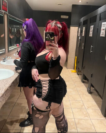 vampiref0ckerr Naakte Lekken OnlyFans Foto 5