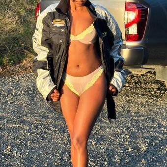 Venorika Naakte Lekken OnlyFans Foto 61