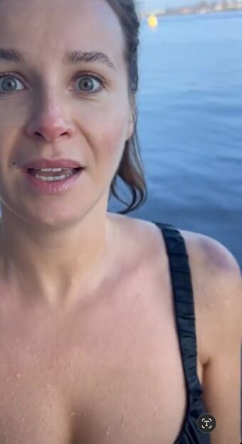 Victoria Koblenko Naakte Lekken OnlyFans Foto 38