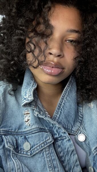 Whoisbrooklyn Naakte Lekken OnlyFans Foto 7