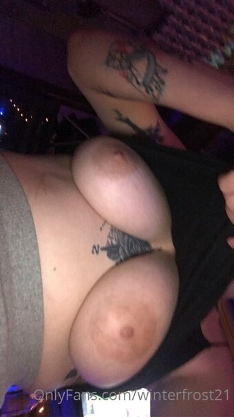Winterfrost21 Naakte Lekken OnlyFans Foto 20