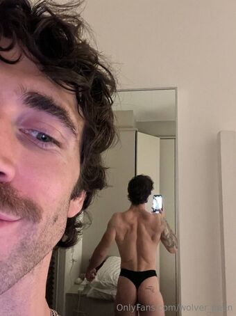 wolver_peen Naakte Lekken OnlyFans Foto 17