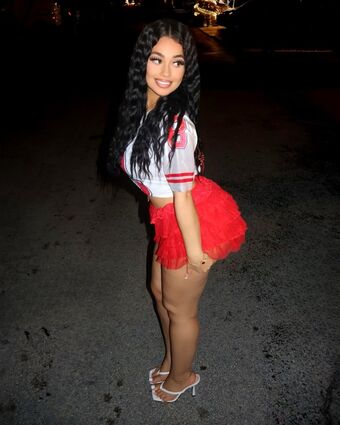 Xtiffymonroee