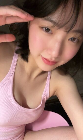 ya36088 Naakte Lekken OnlyFans Foto 9