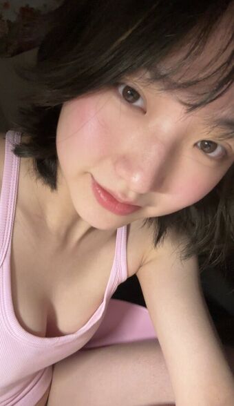 ya36088 Naakte Lekken OnlyFans Foto 10