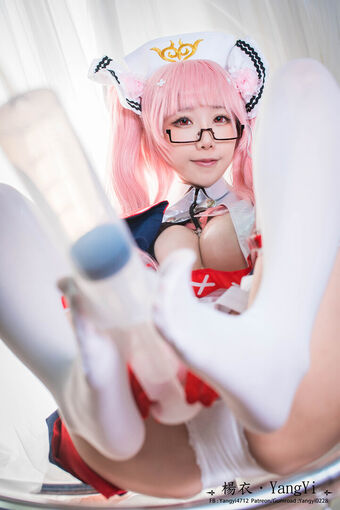 楊衣 YangYi