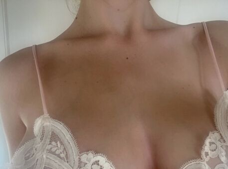 yellowstonekell Naakte Lekken OnlyFans Foto 39