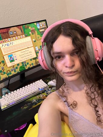 yourgirlclo02 Naakte Lekken OnlyFans Foto 10