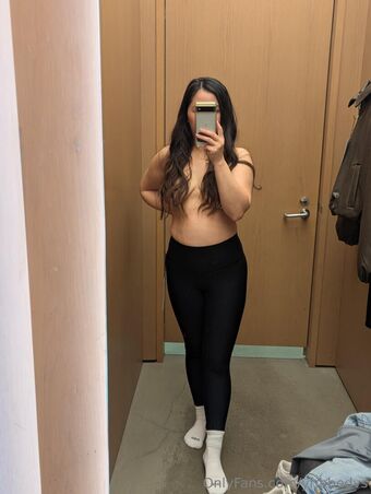 yribbedvs Naakte Lekken OnlyFans Foto 14