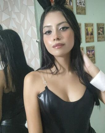 Yumiz1nha Naakte Lekken OnlyFans Foto 6