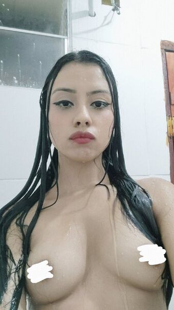 Yumiz1nha Naakte Lekken OnlyFans Foto 8