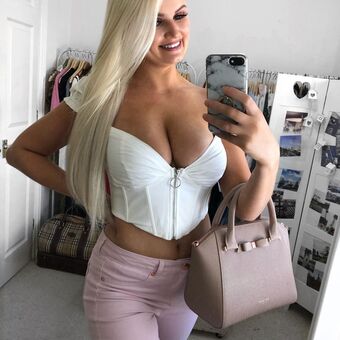 Zandra May