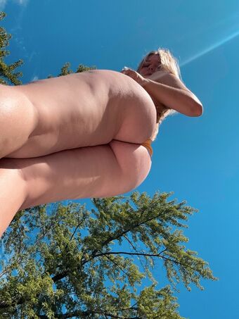 Zoe Grace Naakte Lekken OnlyFans Foto 13