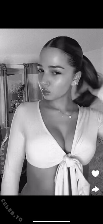 Zoesalg Naakte Lekken OnlyFans Foto 77