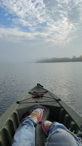 Zoeyt123 Naakte Lekken OnlyFans Foto 58