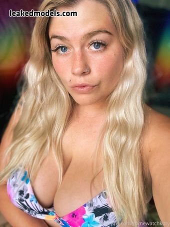 Comewatchkitty Naakte Lekken OnlyFans Foto 4