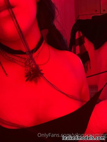 Vikyscreaming Naakte Lekken OnlyFans Foto 7